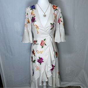 ASOS FLORAL EMBROIDERED WRAP DRESS SIZE SMALL